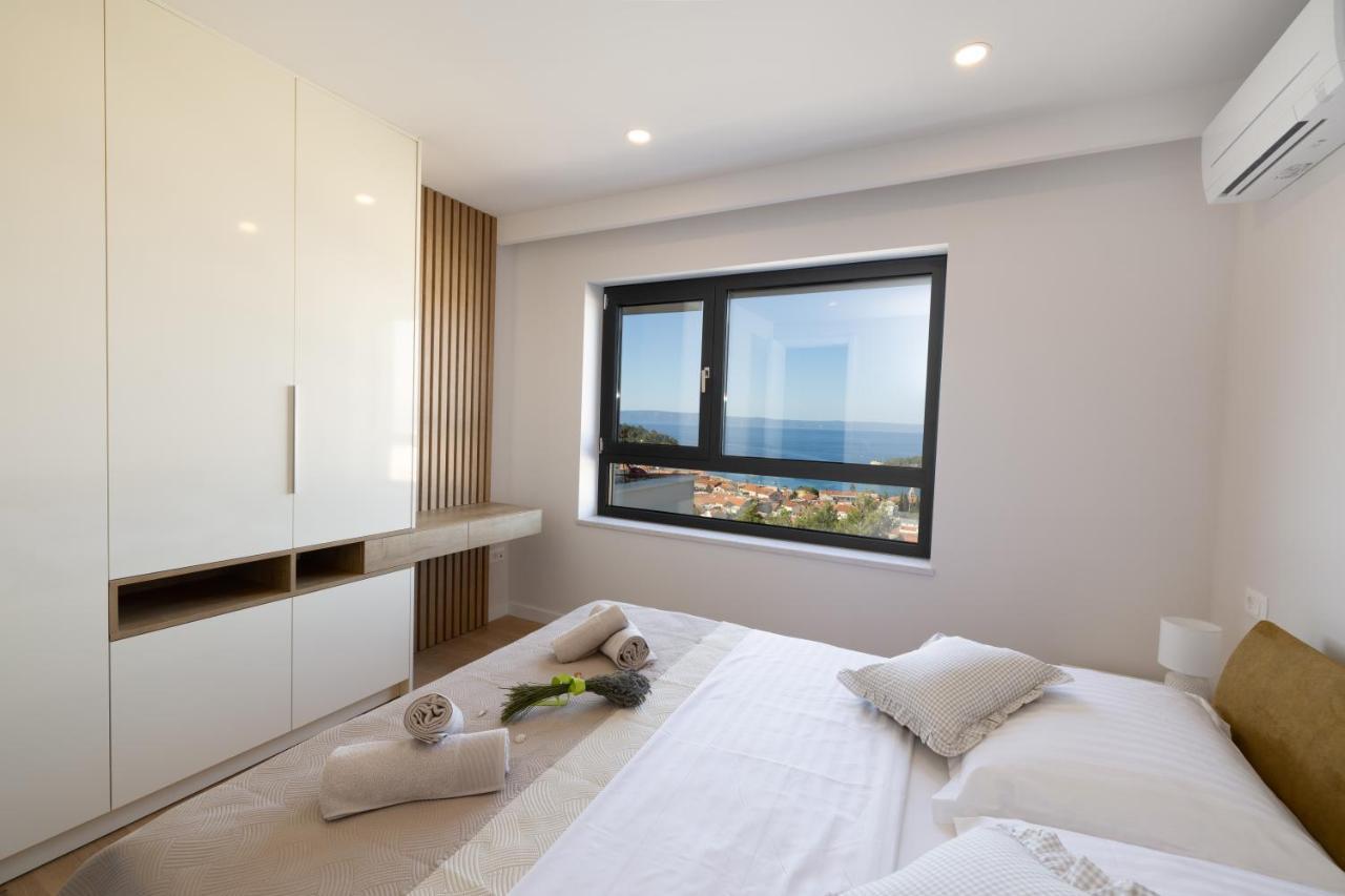 Apartment Mari Deluxe Макарска Екстериор снимка